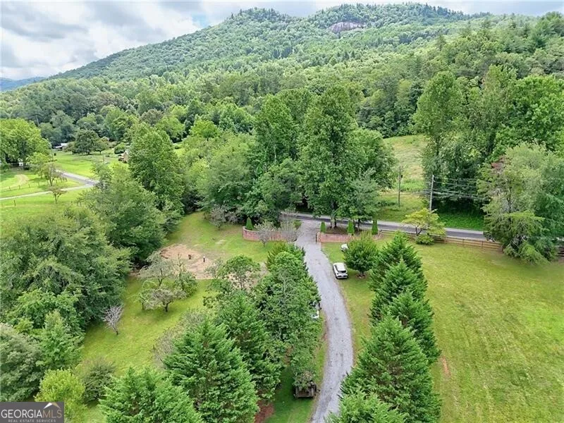 1422 Wolffork RD Rabun Gap, GA 30568