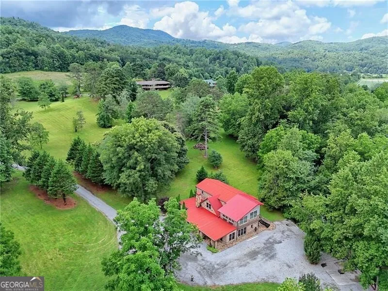 1422 Wolffork RD Rabun Gap, GA 30568