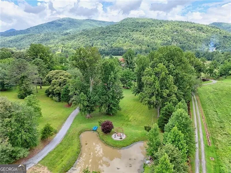 1422 Wolffork RD Rabun Gap, GA 30568