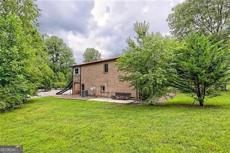 1422 Wolffork RD Rabun Gap, GA 30568
