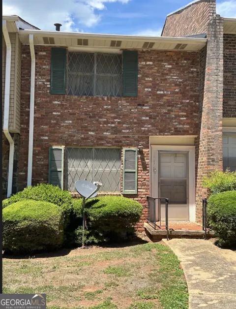 501 Carlton RD