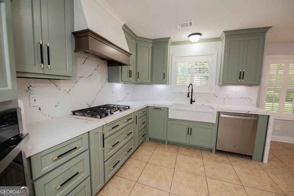 202 Northumberland WAY Warner Robins, GA 31088