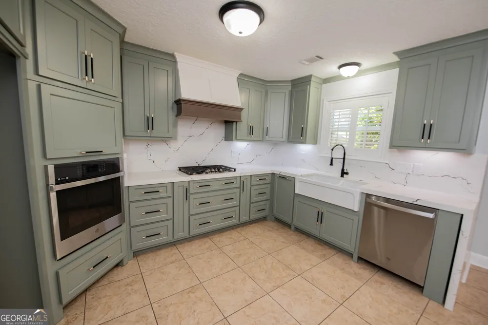 202 Northumberland WAY Warner Robins, GA 31088