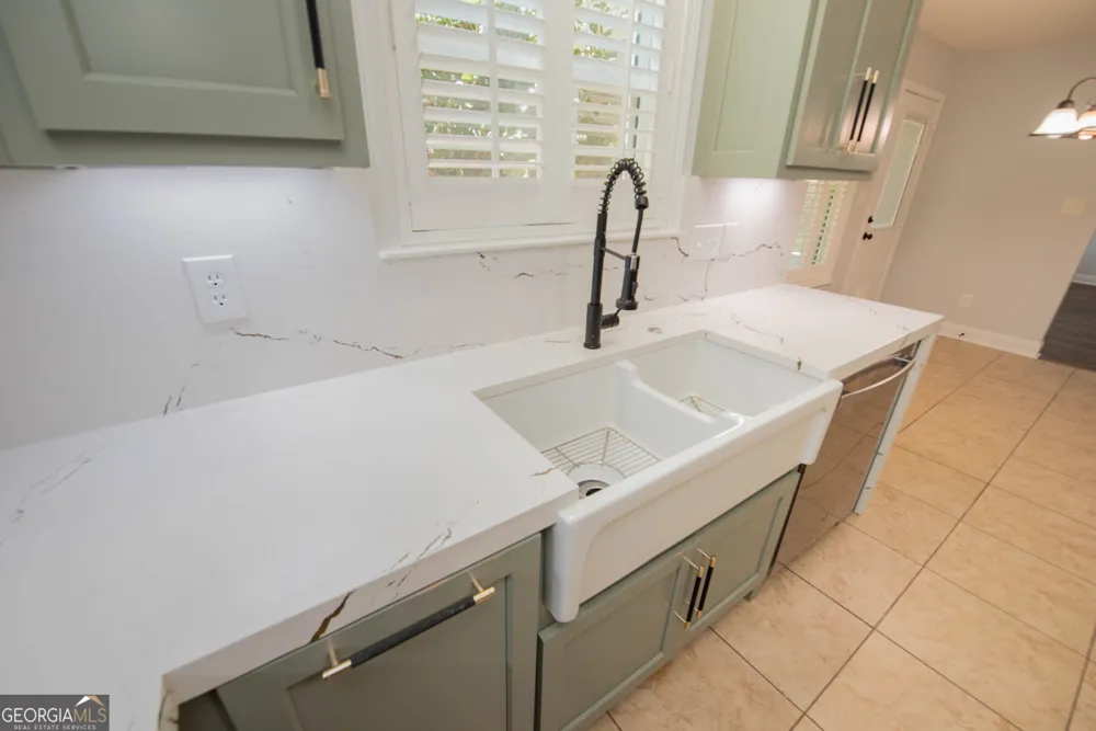 202 Northumberland WAY Warner Robins, GA 31088