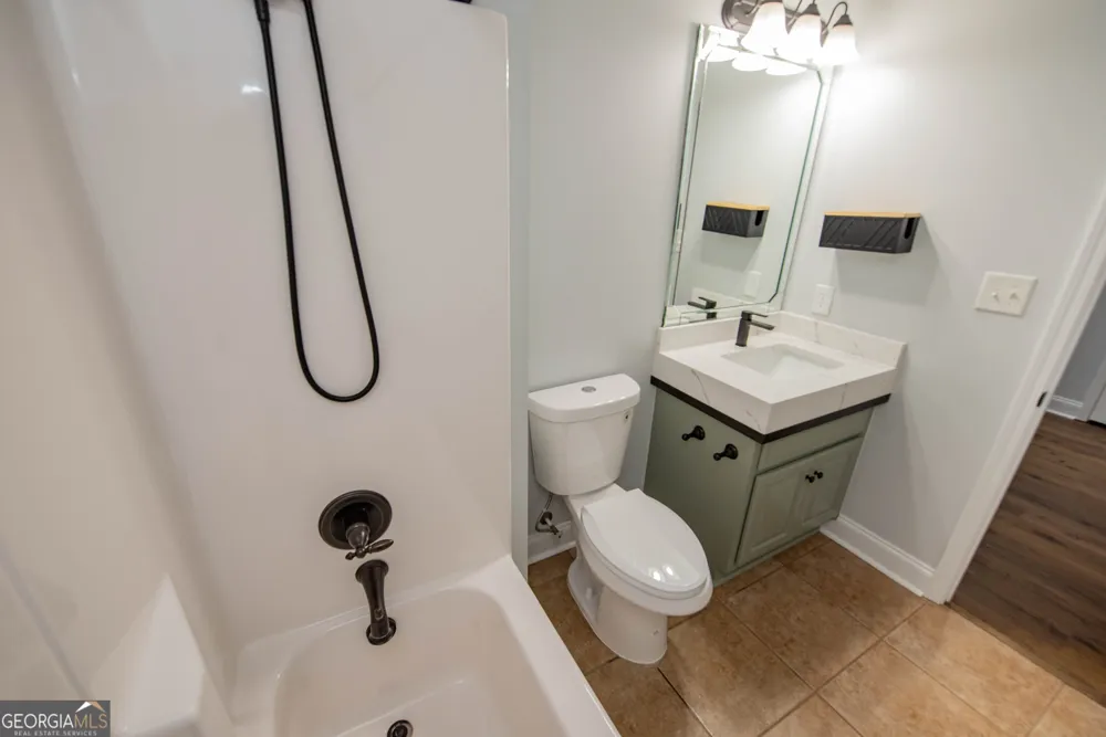 202 Northumberland WAY Warner Robins, GA 31088