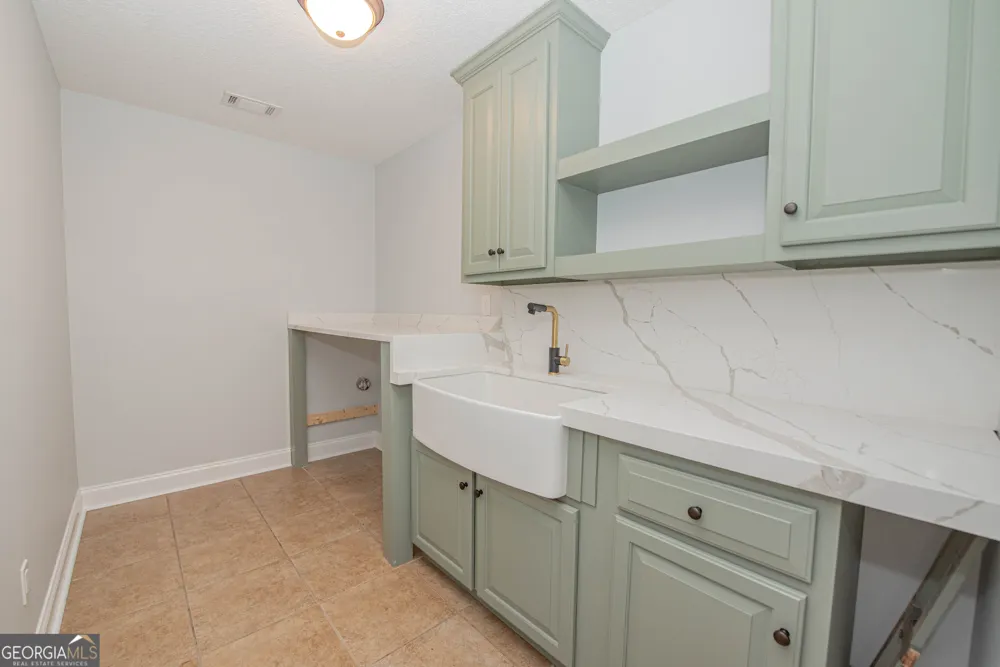 202 Northumberland WAY Warner Robins, GA 31088