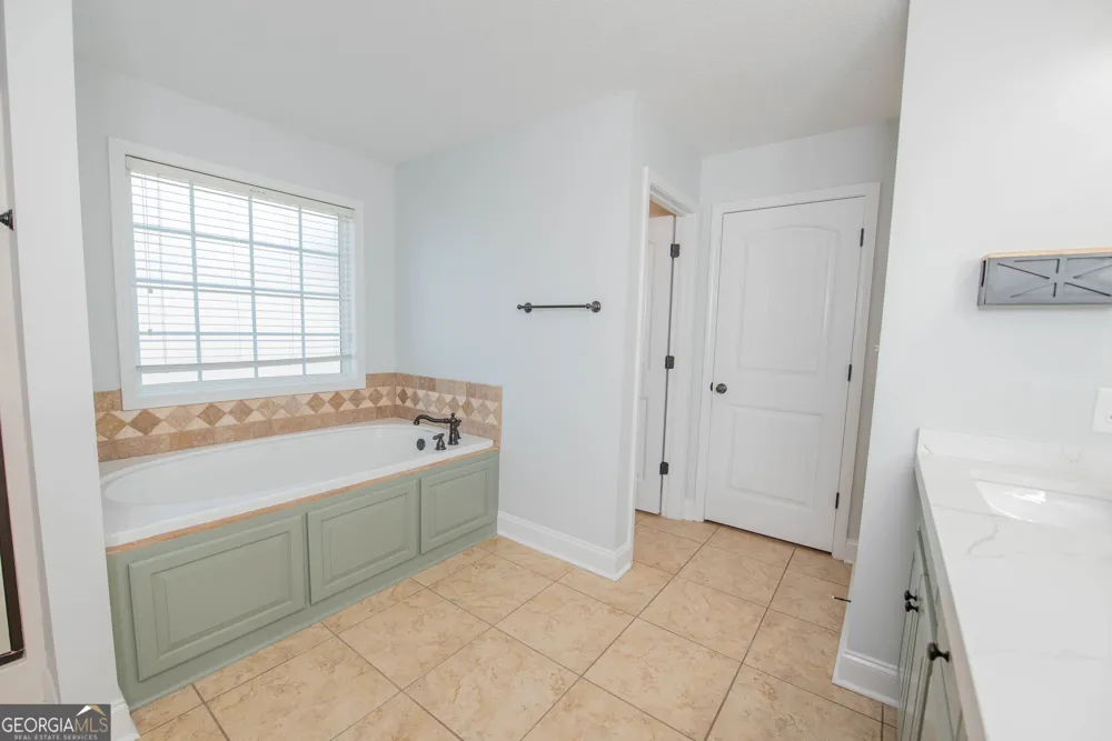 202 Northumberland WAY Warner Robins, GA 31088