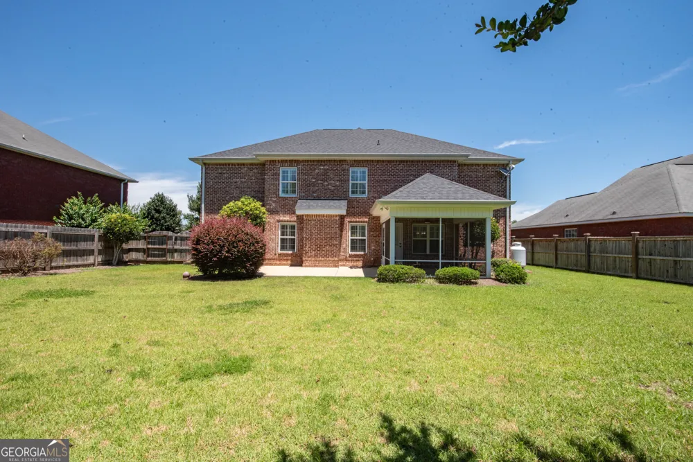 202 Northumberland WAY Warner Robins, GA 31088