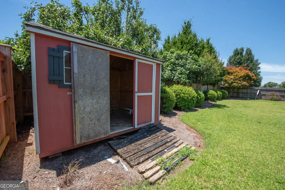 202 Northumberland WAY Warner Robins, GA 31088