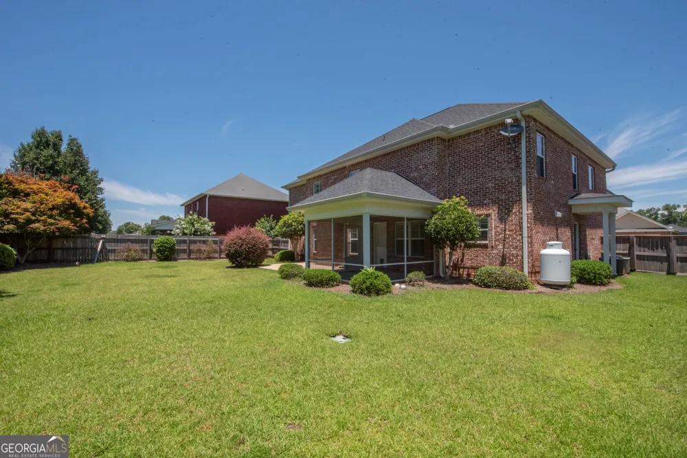 202 Northumberland WAY Warner Robins, GA 31088