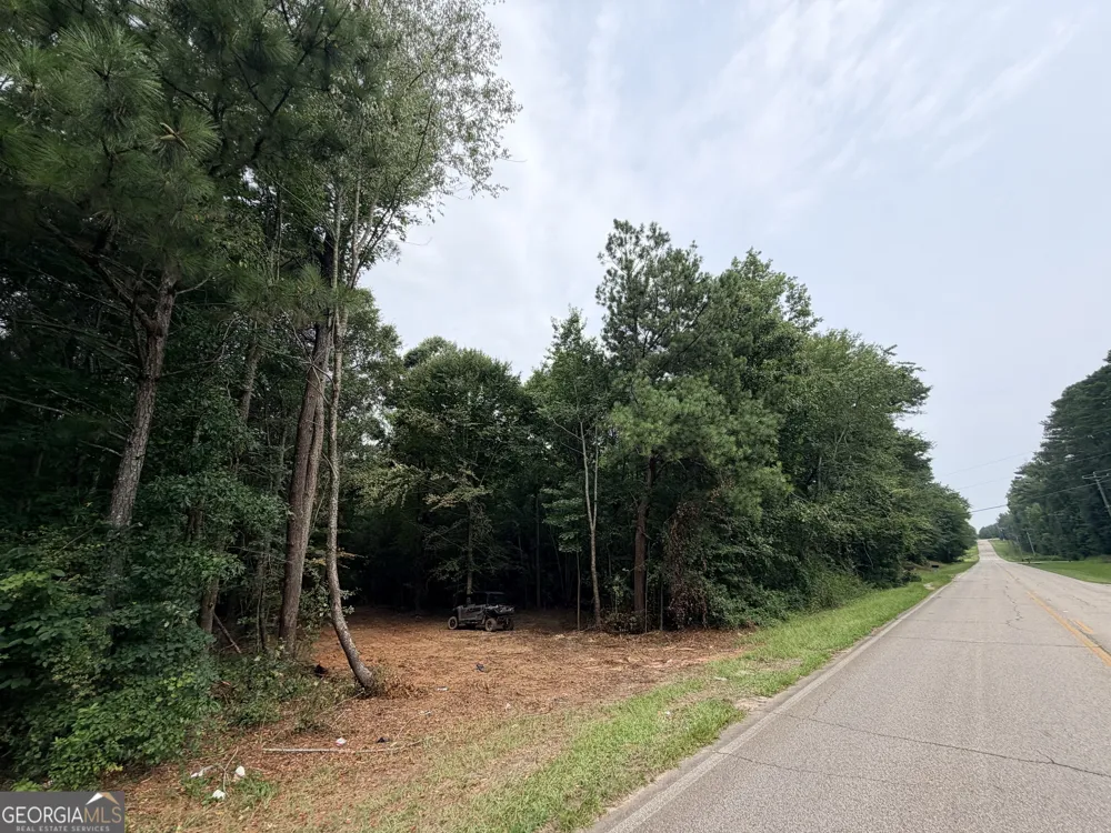 3 Norwood RD Hull, GA 30646