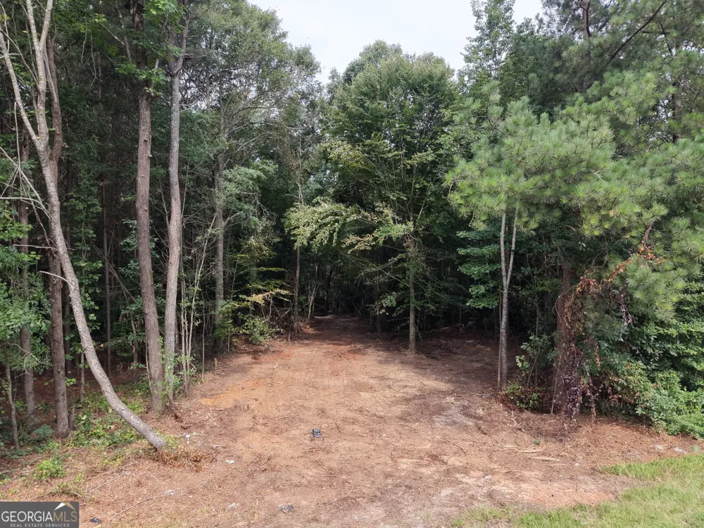 3 Norwood RD Hull, GA 30646