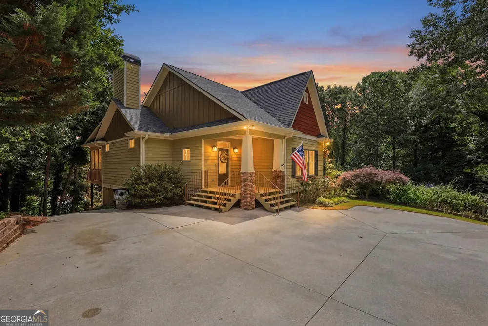 350 Drew LN Lavonia, GA 30553