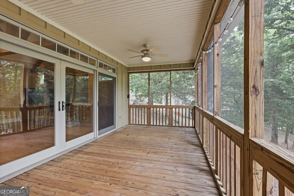 350 Drew LN Lavonia, GA 30553