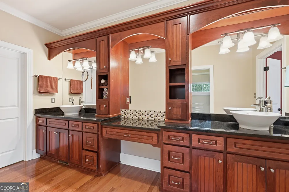 350 Drew LN Lavonia, GA 30553