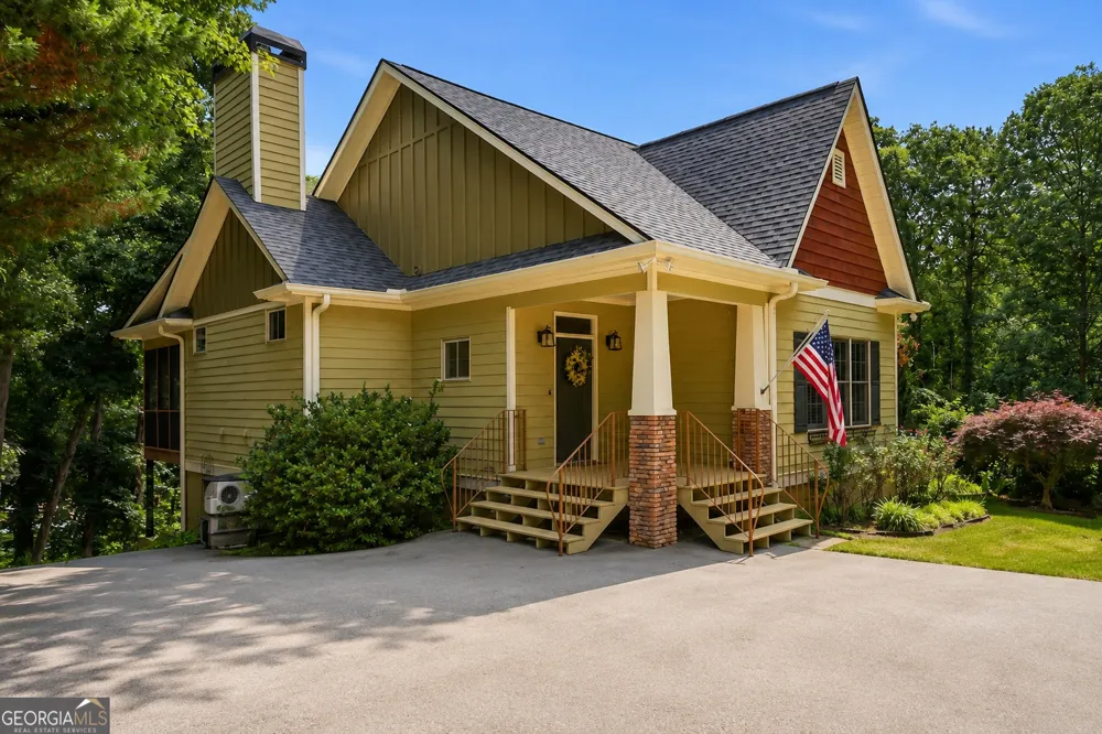 350 Drew LN Lavonia, GA 30553