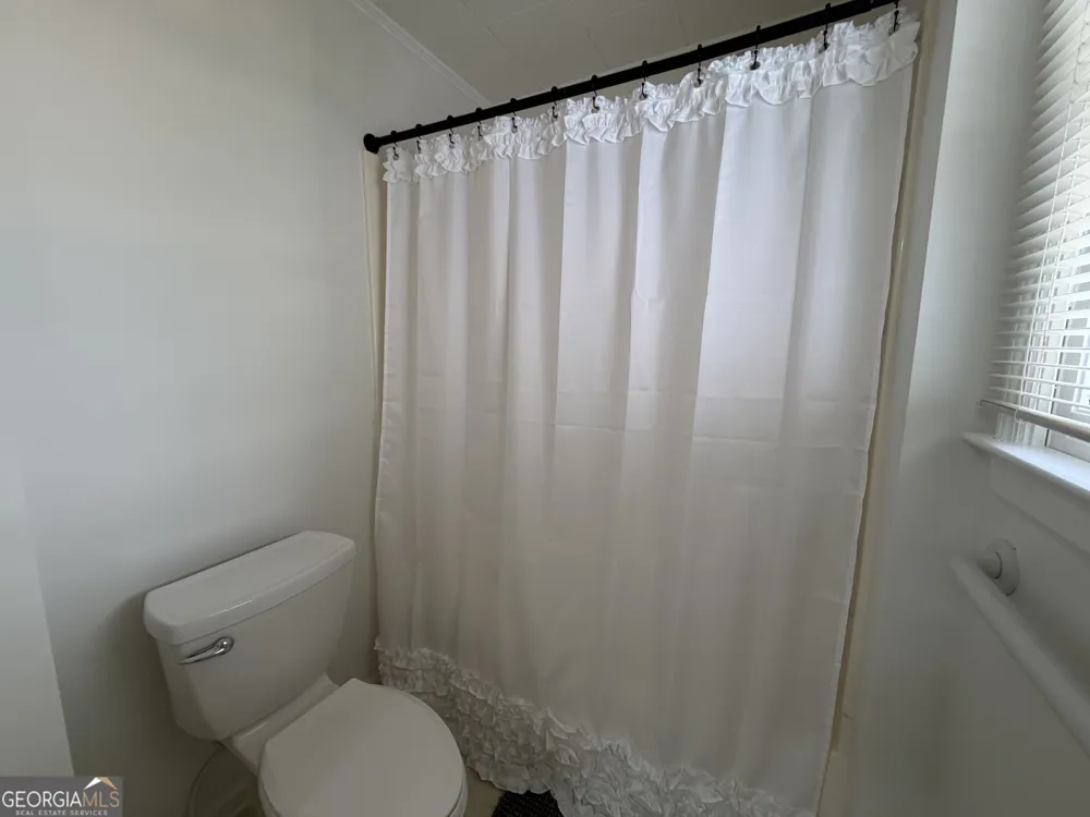 2004 32nd ST Valley, AL 36854
