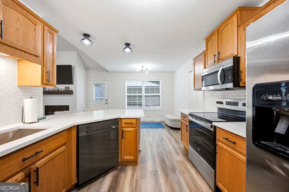 2917 Rumble RD Forsyth, GA 31029