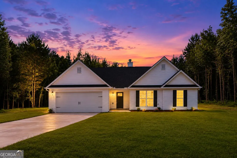 332 Elizabeth CT Colbert, GA 30628