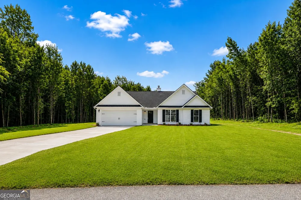 332 Elizabeth CT Colbert, GA 30628