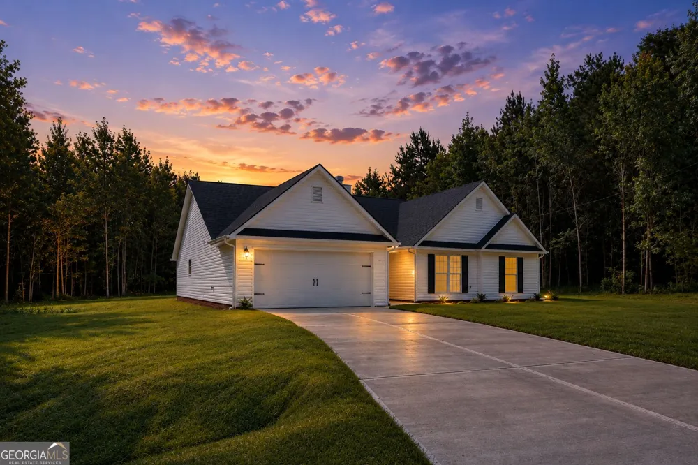 332 Elizabeth CT Colbert, GA 30628