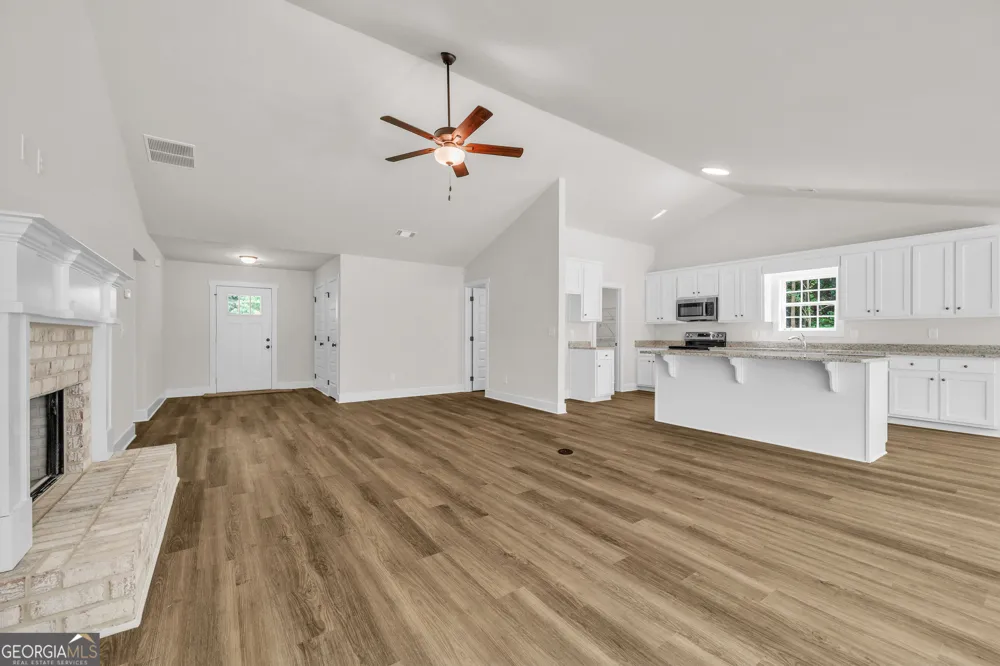 332 Elizabeth CT Colbert, GA 30628