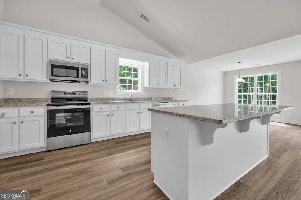 332 Elizabeth CT Colbert, GA 30628