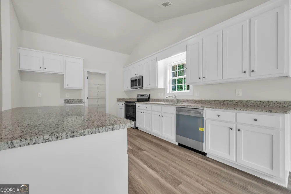 332 Elizabeth CT Colbert, GA 30628