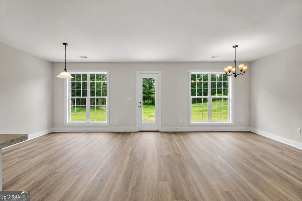 332 Elizabeth CT Colbert, GA 30628