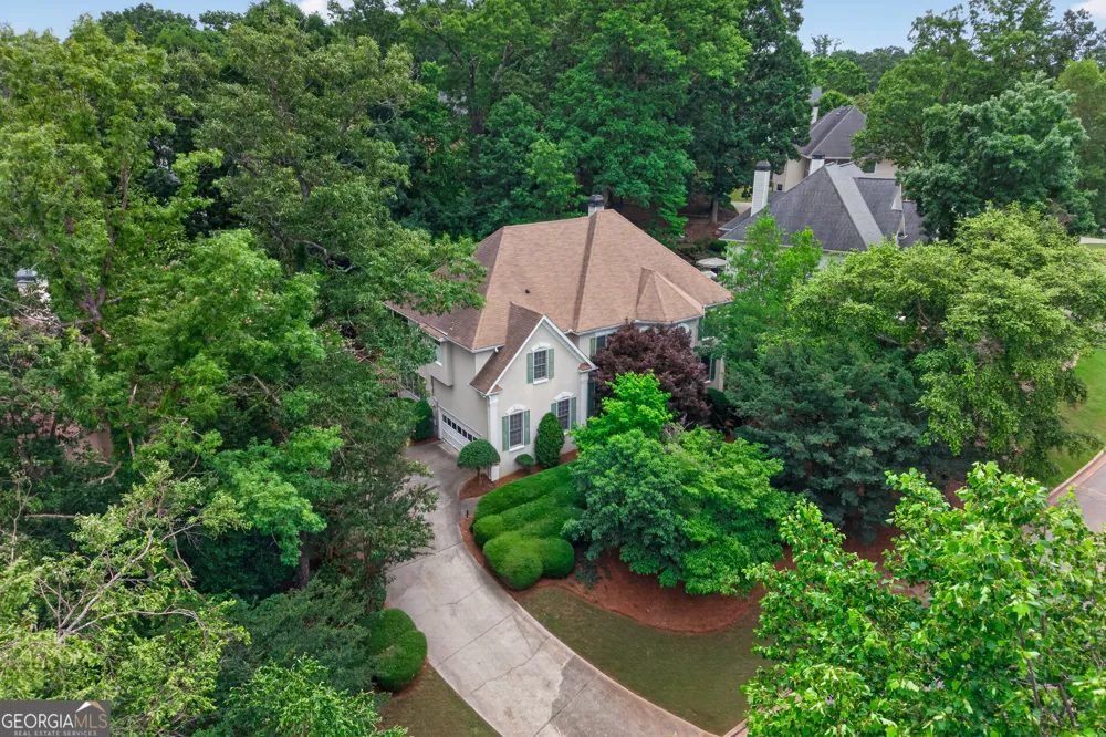 1995 Woods River LN Duluth, GA 30097