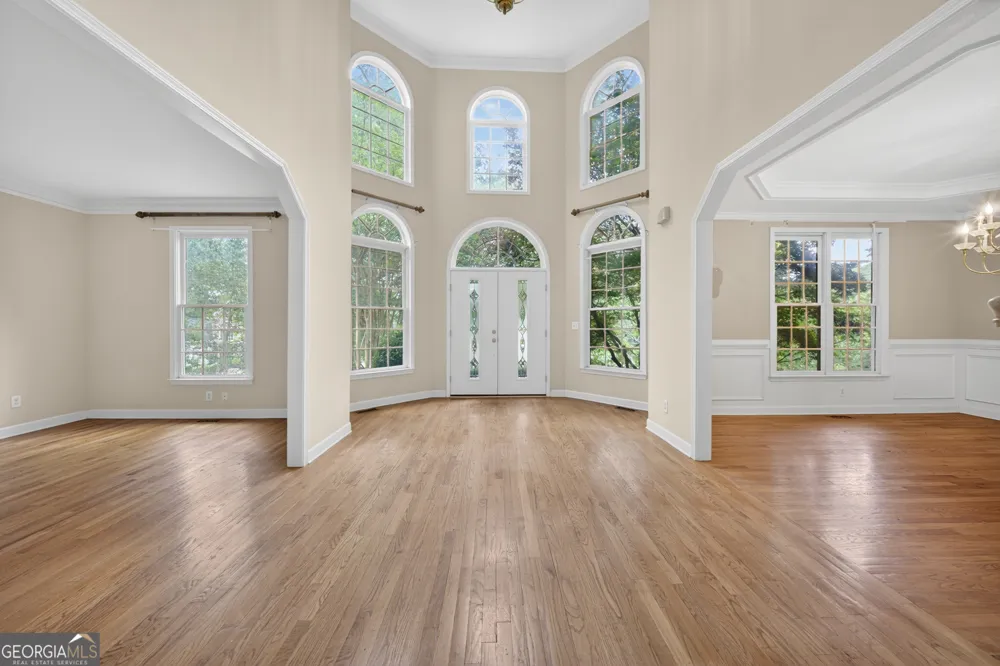 1995 Woods River LN Duluth, GA 30097