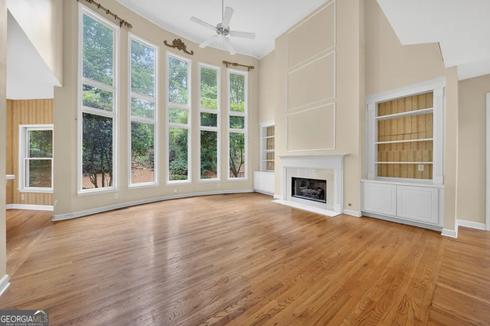 1995 Woods River LN Duluth, GA 30097