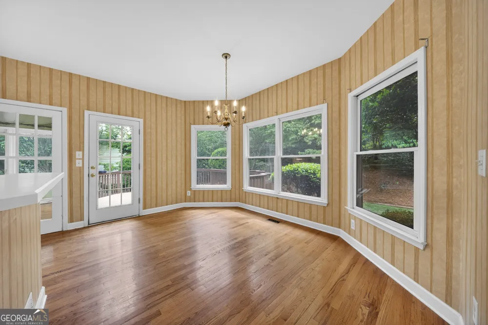 1995 Woods River LN Duluth, GA 30097