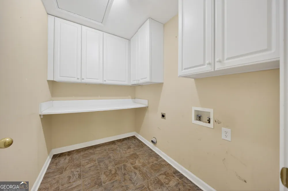 1995 Woods River LN Duluth, GA 30097