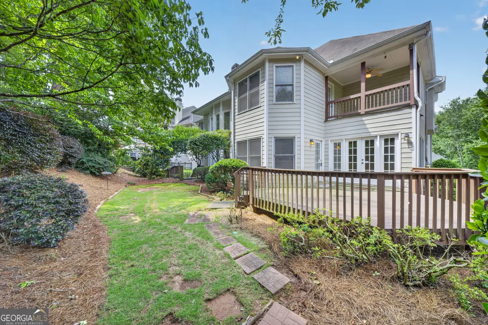 1995 Woods River LN Duluth, GA 30097