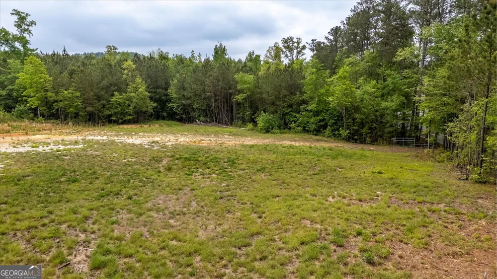 51 Paul Harris RD Dallas, GA 30157