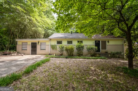 175 Habersham WAY
