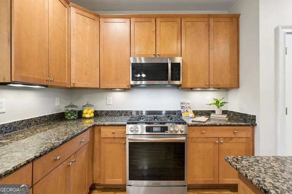 280 3rd AVE Avondale Estates, GA 30002