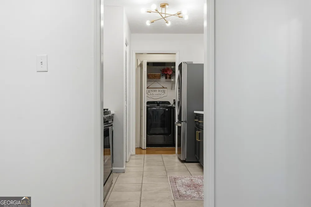 4013 Lake Pointe CIR Roswell, GA 30075