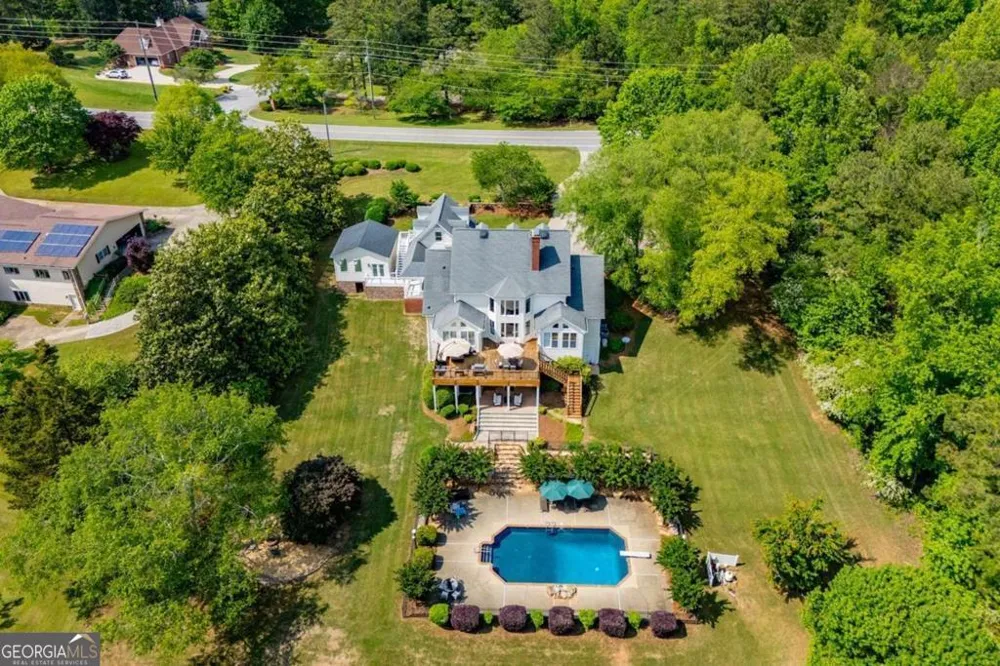 1745 Stripling Chapel RD Carrollton, GA 30116