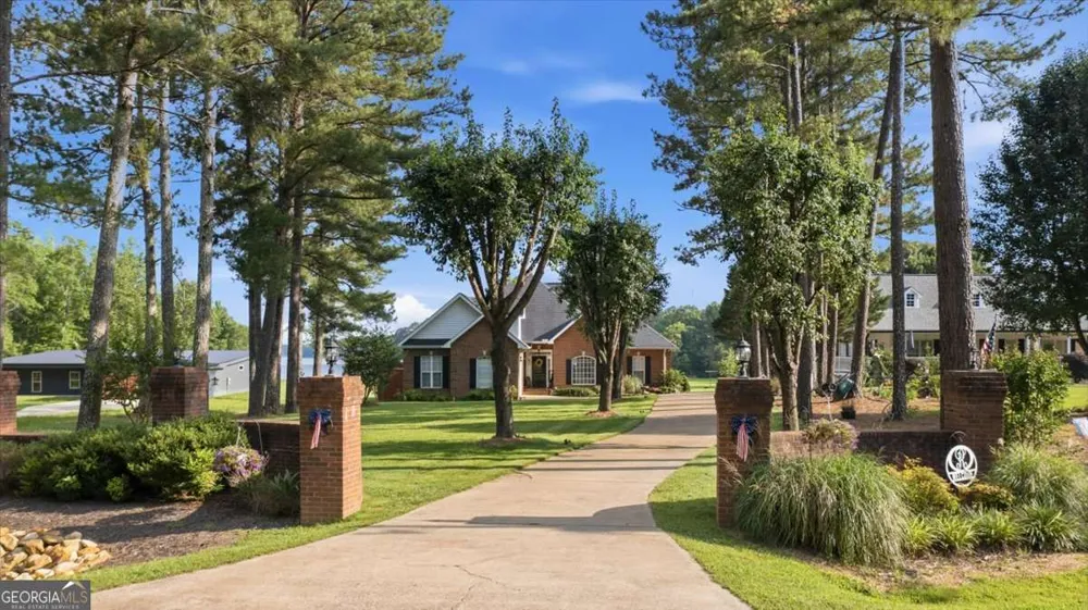 1590 County Road 136 Cedar Bluff, AL 35959