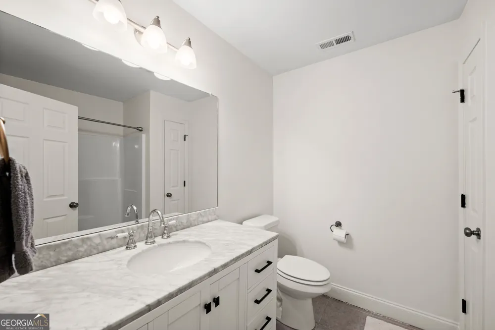 261 Silver Fox DR Dawsonville, GA 30534