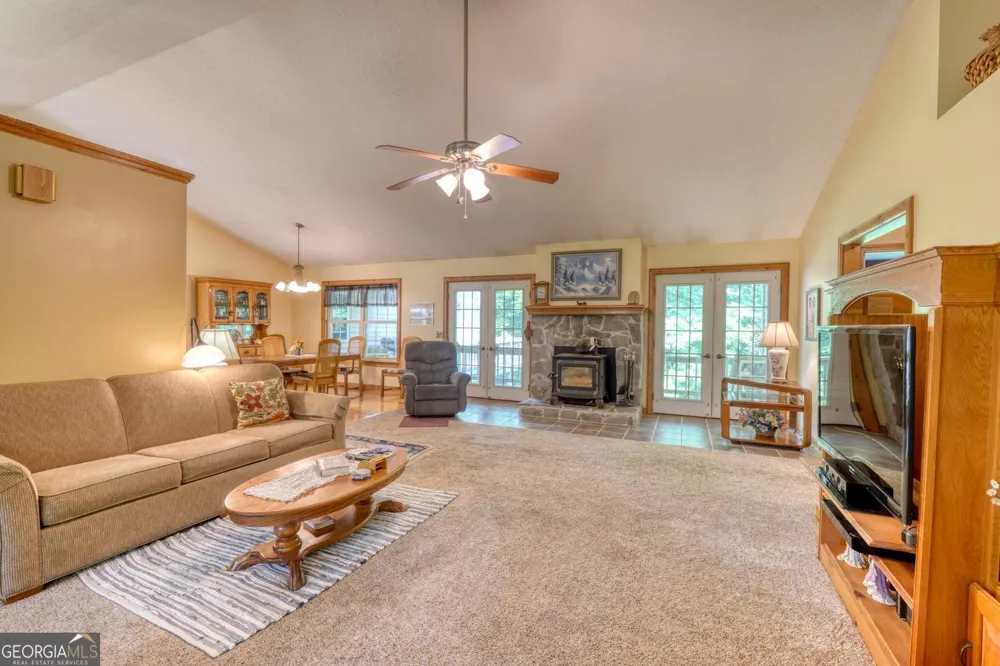 115 Ledge Lane Blairsville, GA 30512