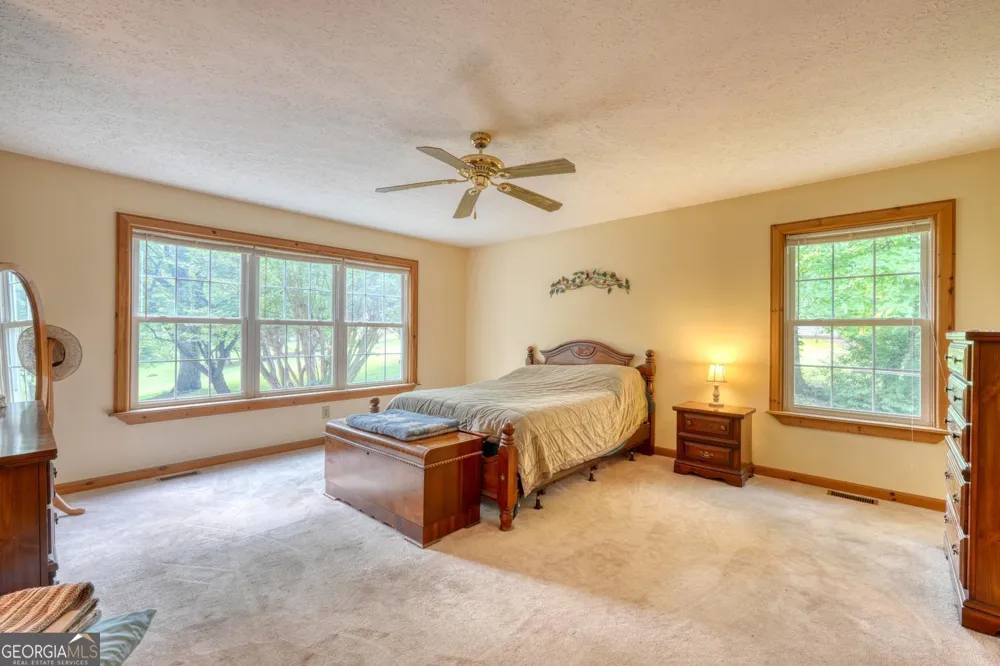 115 Ledge Lane Blairsville, GA 30512