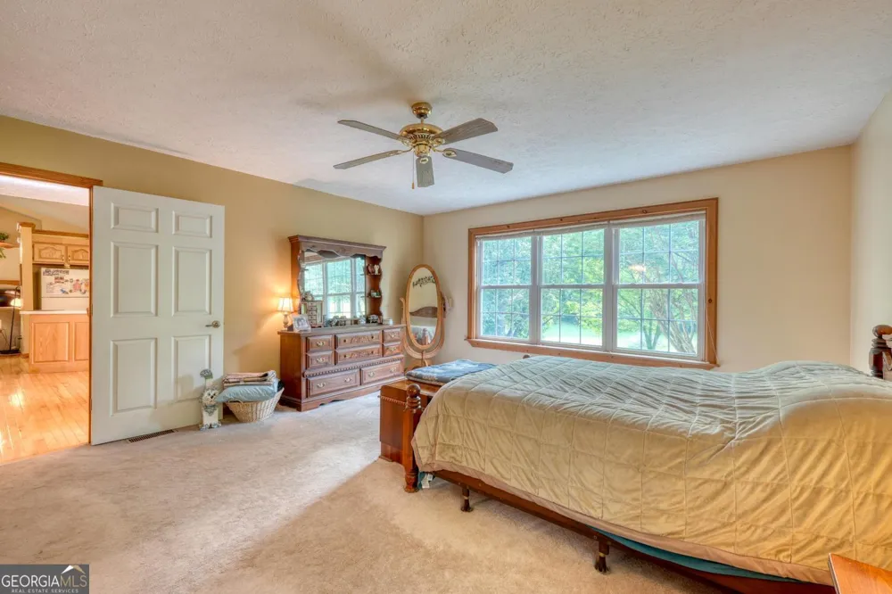 115 Ledge Lane Blairsville, GA 30512