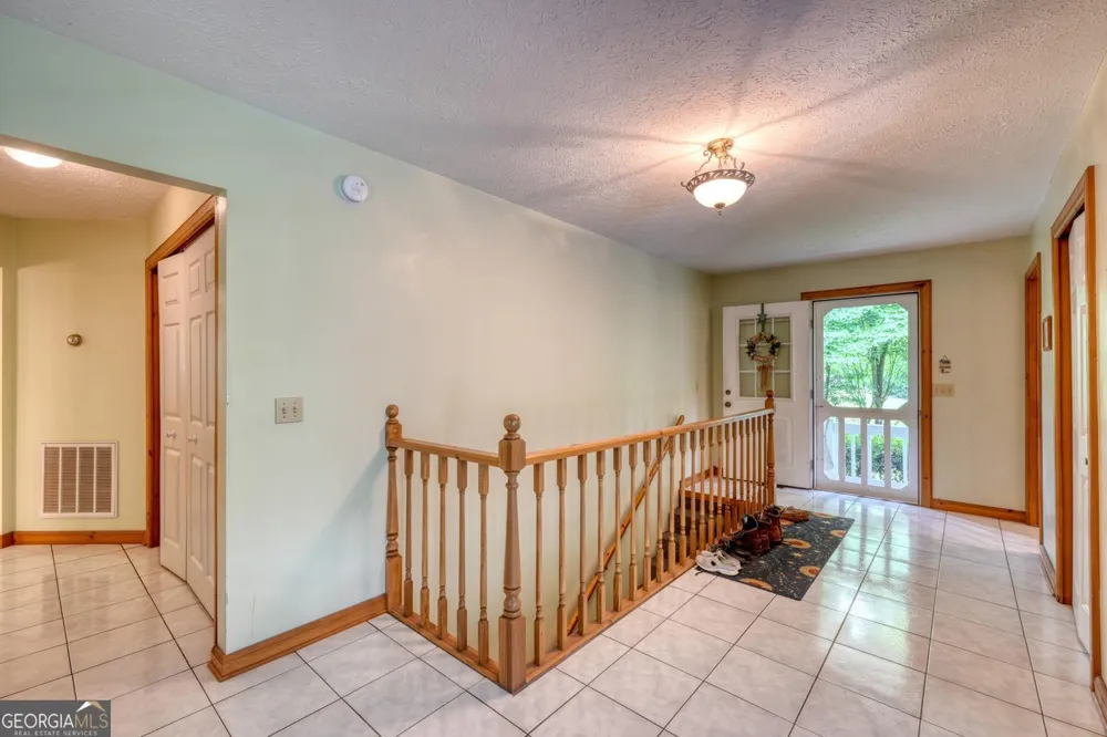 115 Ledge Lane Blairsville, GA 30512