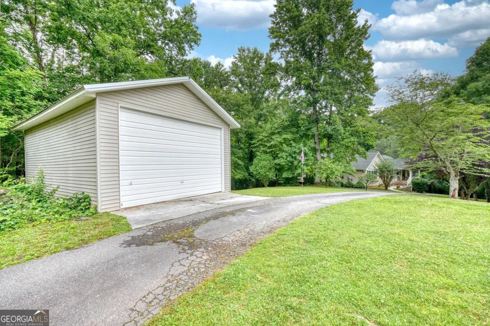 115 Ledge Lane Blairsville, GA 30512