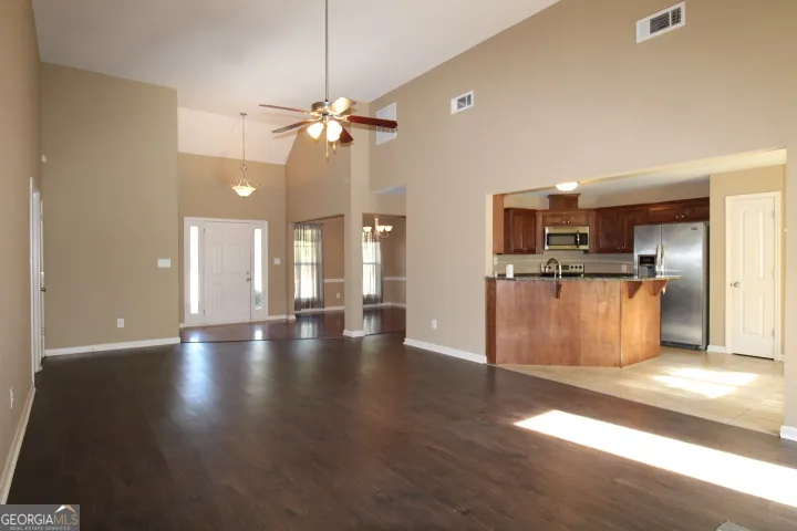 206 Cole Forest BLVD Barnesville, GA 30204