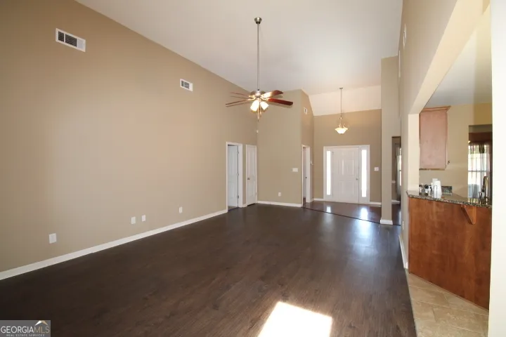 206 Cole Forest BLVD Barnesville, GA 30204