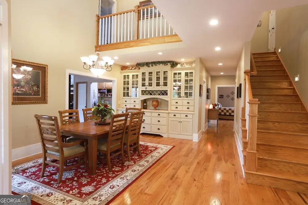 120 Bear Den RD Dahlonega, GA 30533